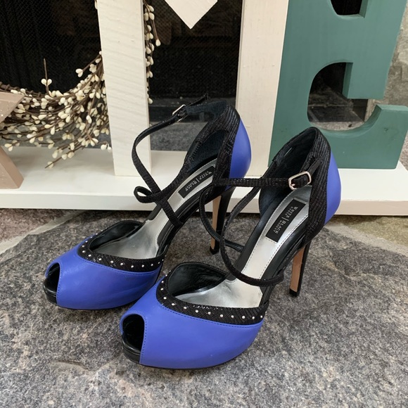 White House Black Market | Shoes | Fantastic Condition Whbm Periwinkle Heels  | Poshmark